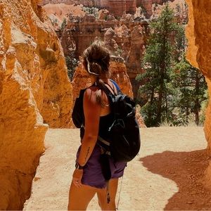 Meet your Posher, Jahna